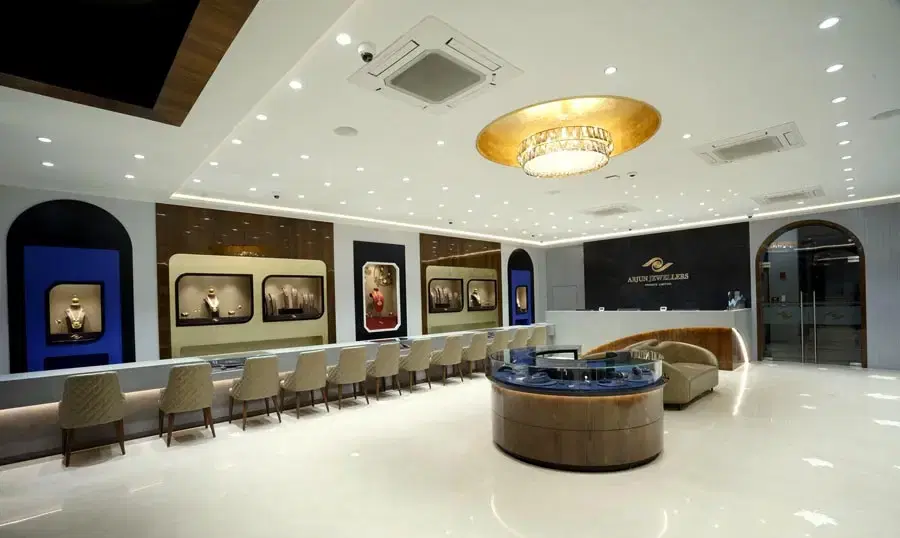 showroom-bg